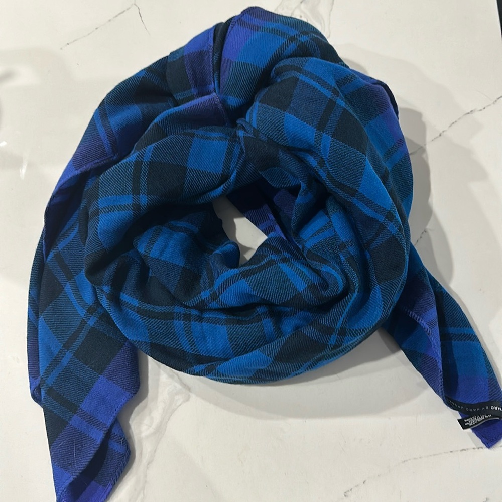 Vintage Marc Jacob’s Wool Scarf